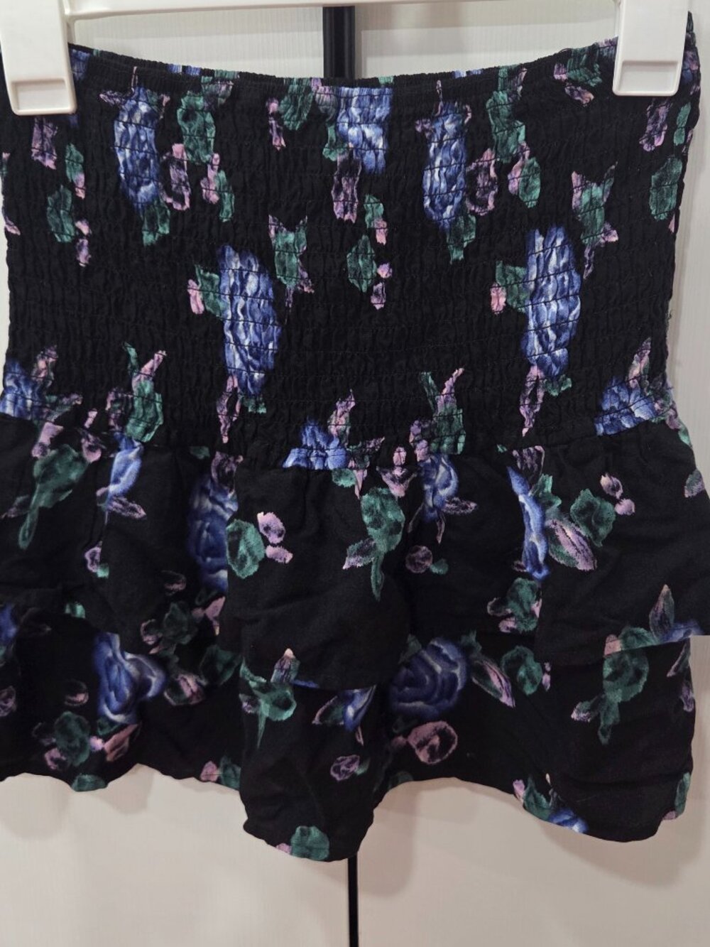 black floral smocked ruffle mini skirt